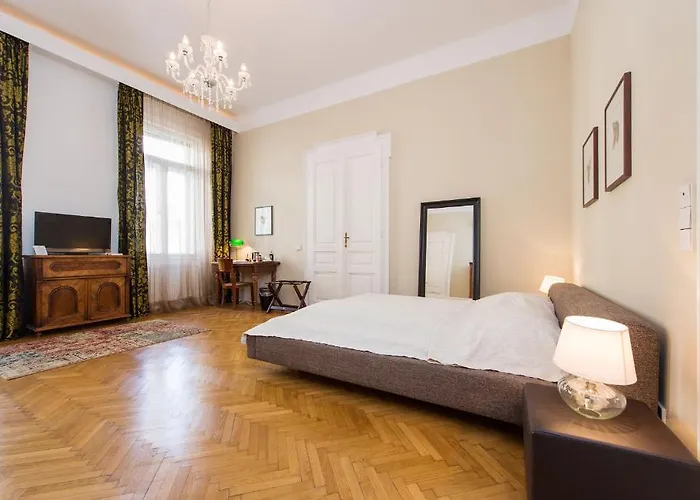 Rosa Linde - Comfort Rooms Wien